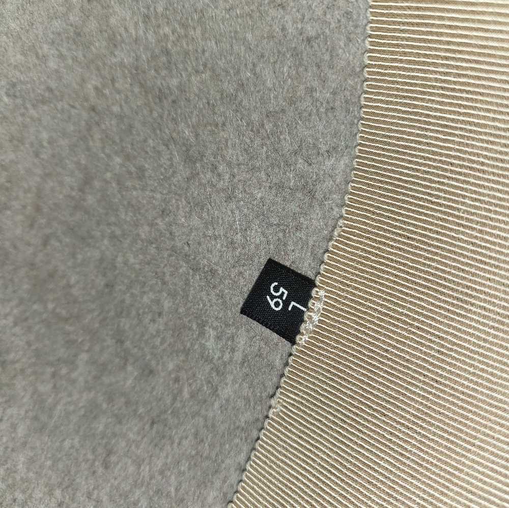 (Sold)Authentic Gucci gray wool Cloche hat - Picture 5 of 5